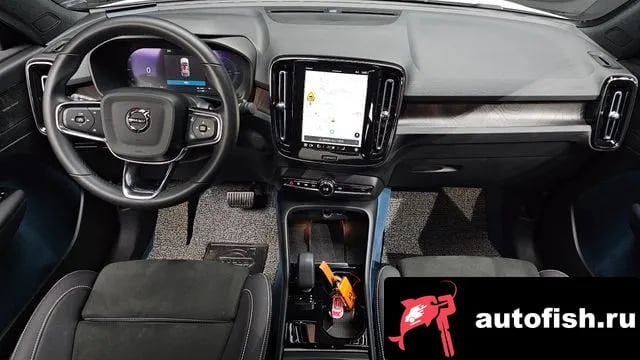 Volvo C40 C40 Richards 2022 года - похожие автомобили