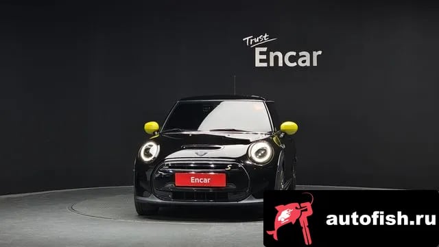 Mini Cooper Cooper Electric 2022 года - вид 3