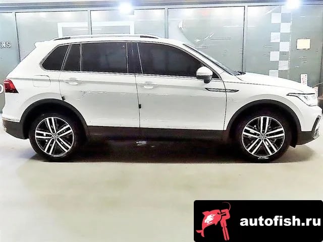Volkswagen Tiguan Tiguan second Generation 2021 года - вид 3