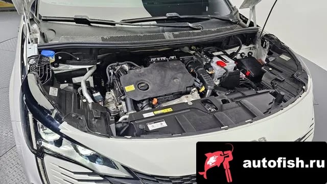 Peugeot 5008 5008 second generation 2021 года - вид 6