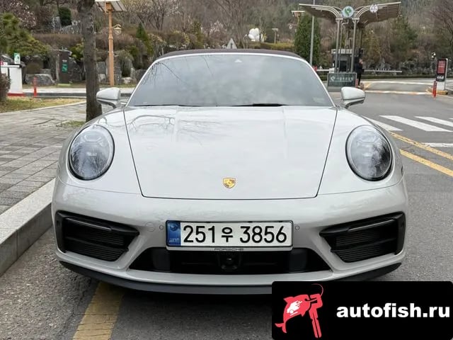 Porsche 911 911 (992) 2024 года - вид 3