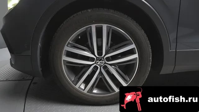 Volkswagen Tiguan Tiguan second Generation 2021 года - вид 5