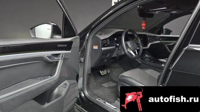 Volkswagen Touareg Tuareg 3rd generation 2023 года - похожие автомобили