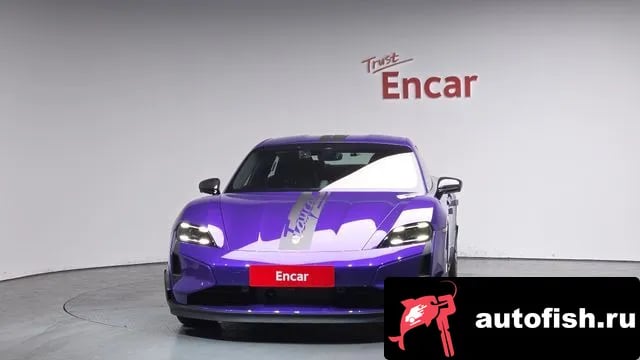 Porsche Taycan Taikan 2025 года - вид 3