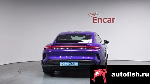 Porsche Taycan Taikan 2025 года - похожие автомобили