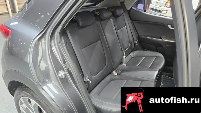 Kia Stonic Stony 2018 года - похожие автомобили