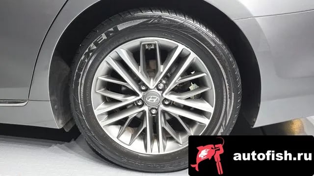 Hyundai Grandeur Granger IG 2018 года - похожие автомобили