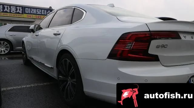 Volvo S90 S90 2021 года - похожие автомобили