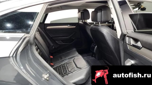 Volkswagen Arteon Atheon 2019 года - похожие автомобили