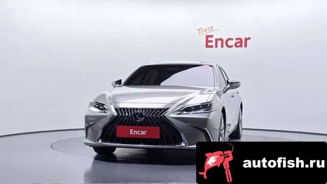 Lexus ES ES300h 7th generation 2024 года - вид 3