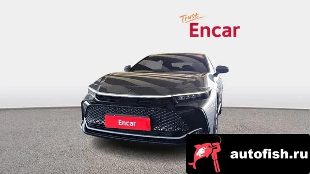 Toyota Crown Crown Crossover 2023 года - вид 3