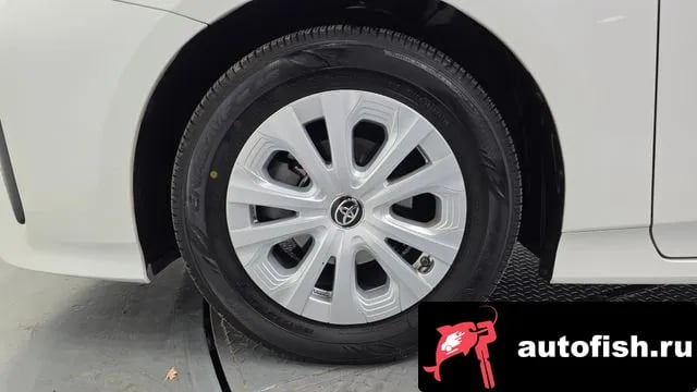 Toyota Prius Prius 4th Generation 2019 года - вид 5