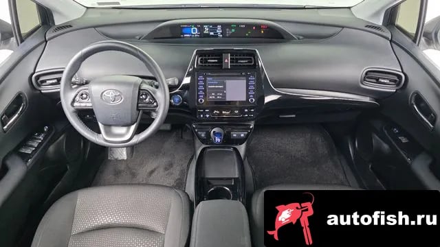 Toyota Prius Prius 4th Generation 2019 года - похожие автомобили