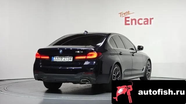 BMW 5-Series 5 Series (G30) 2022 года - вид 2