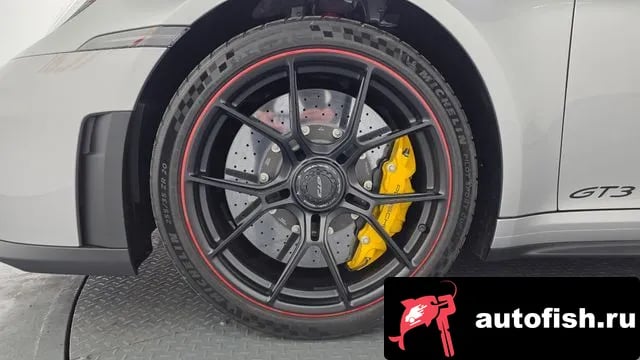 Porsche 911 911 (992) 2026 года - похожие автомобили