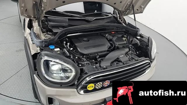 Mini Countryman Cooper Country Man 2022 года - вид 6
