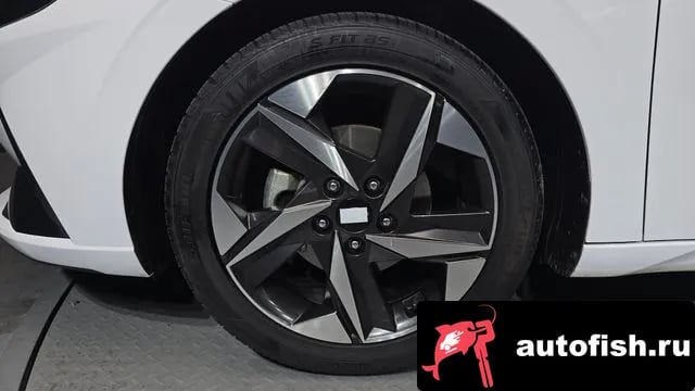 Hyundai AVANTE Avante (CN7) 2020 года - похожие автомобили