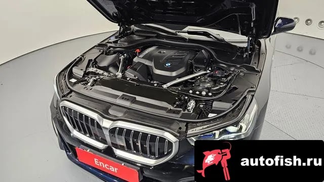 BMW 5-Series 5 Series (G60) 2025 года - вид 6
