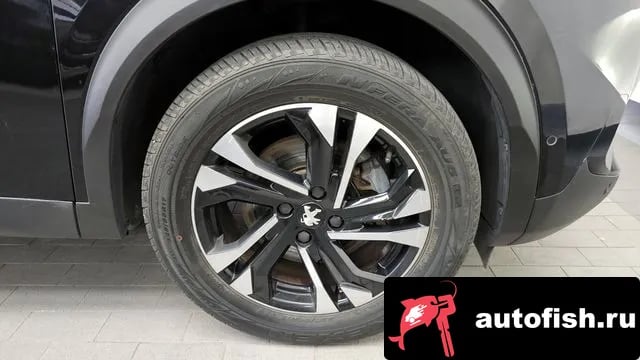 Peugeot 2008 e-2008 second generation 2021 года - вид 5