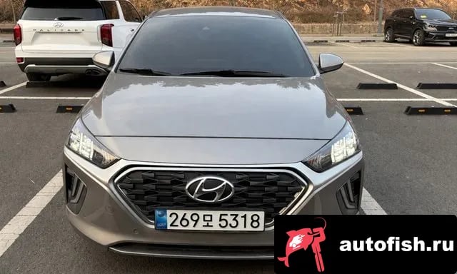 Hyundai Ioniq The New Ionic Hybrid 2020 года - похожие автомобили