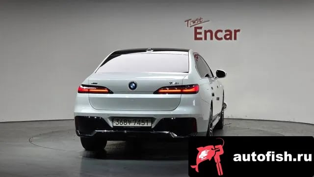 BMW 7-Series 7 Series (G70) 2023 года - вид 3