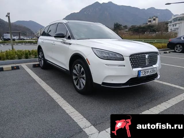 Lincoln Corsair Cosair 2022 года - похожие автомобили