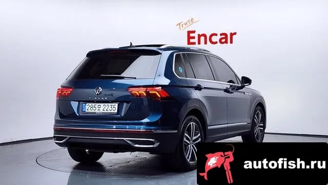 Volkswagen Tiguan Tiguan second Generation 2021 года - вид 2