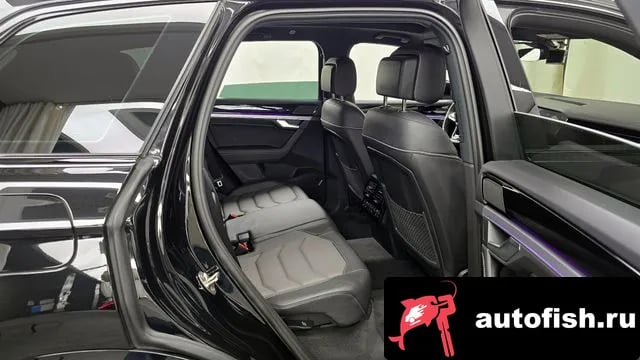 Volkswagen Touareg Tuareg 3rd generation 2024 года - похожие автомобили