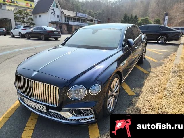 Bentley Flying Spur Flying Spur 3rd Generation 2022 года - похожие автомобили