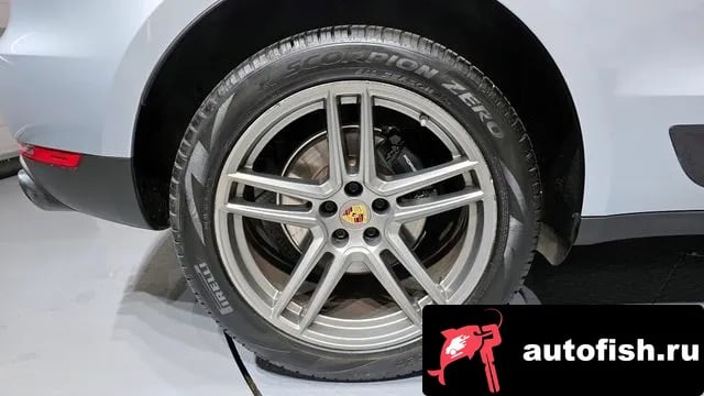 Porsche Macan Macan 2019 года - похожие автомобили