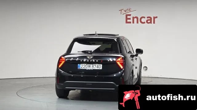 Mini Cooper Cooper S 4th Generation 2025 года - вид 3