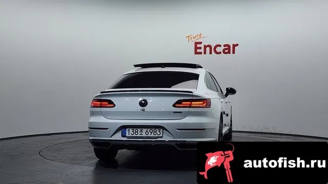 Volkswagen Arteon Atheon 2019 года - вид 4