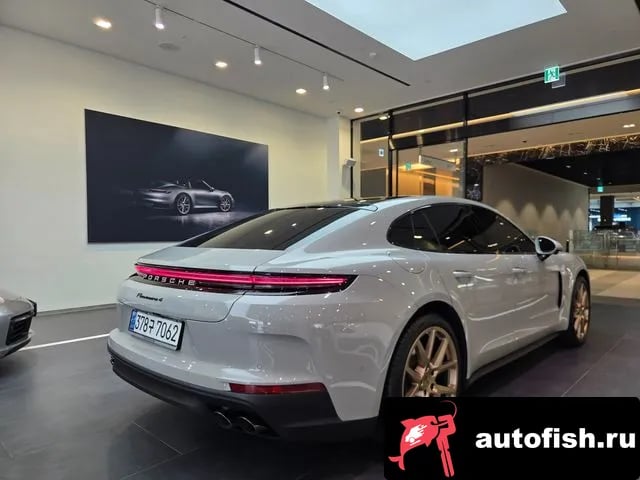 Porsche Panamera Panamera (976) 2024 года - вид 2