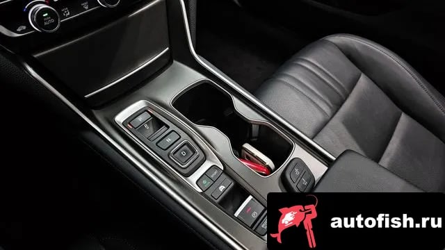 Honda Accord Accord 10th Generation 2018 года - похожие автомобили