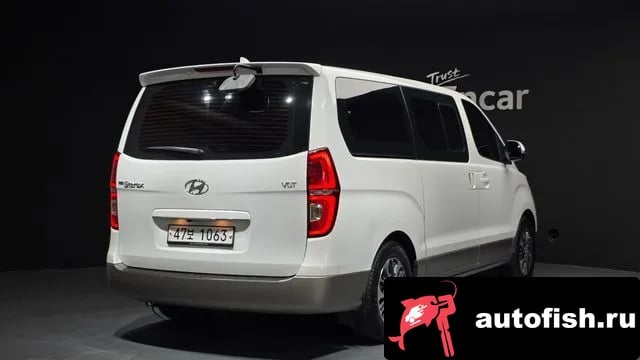 Hyundai Starex The New Grand Starex 2018 года - вид 2