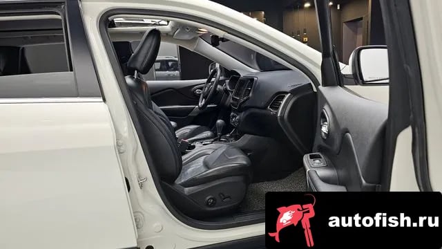 Jeep Cherokee Cherokee (KL) 2019 года - похожие автомобили