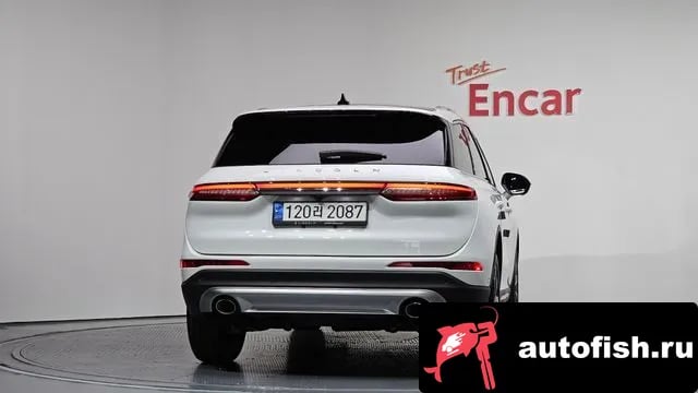 Lincoln Corsair Cosair 2022 года - похожие автомобили