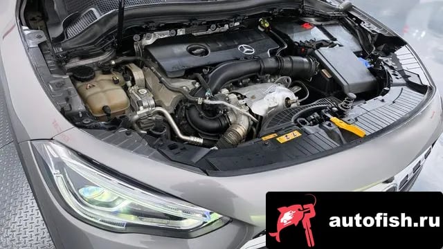 Mercedes-Benz GLA-Class GLA - Class H247 2022 года - вид 6