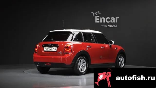 Mini Cooper Cooper D 2018 года - вид 2