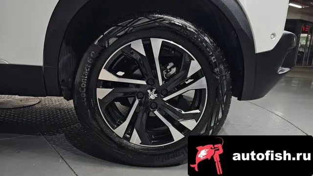 Peugeot 2008 2008 Second generation 2023 года - вид 4