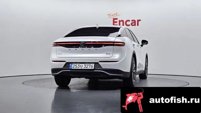 Toyota Crown Crown Crossover 2024 года - вид 4