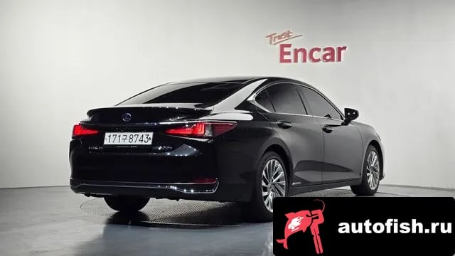 Lexus ES ES300h 7th generation 2021 года - вид 2