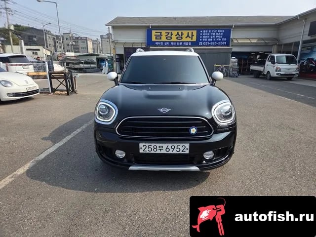 Mini Countryman Cooper Country Man 2019 года - вид 3