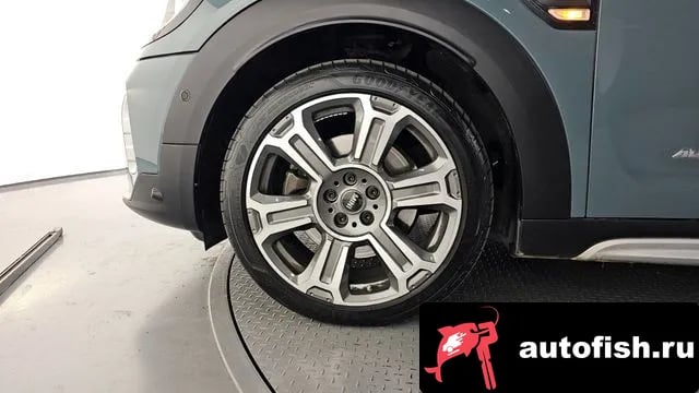 Mini Countryman Cooper S Country Man 2021 года - вид 5