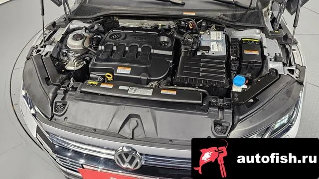Volkswagen Arteon Atheon 2019 года - вид 6