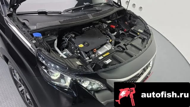 Peugeot 3008 3008 second generation 2021 года - вид 6