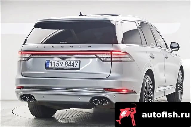 Lincoln Aviator Aviator 2nd generation 2022 года - вид 4