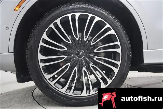 Lincoln Aviator Aviator 2nd generation 2022 года - вид 5