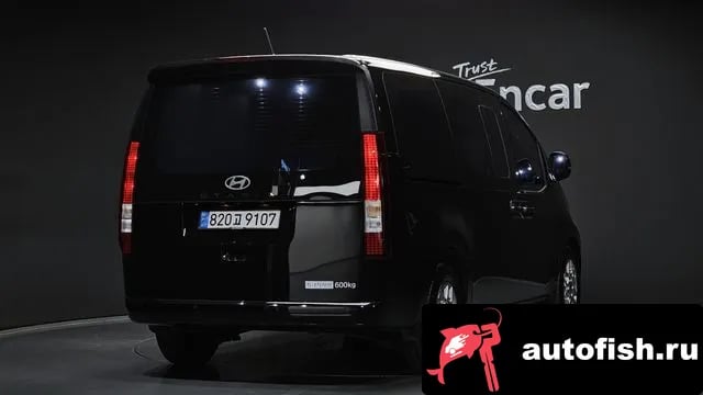 Hyundai Staria Staria 2024 года - вид 2