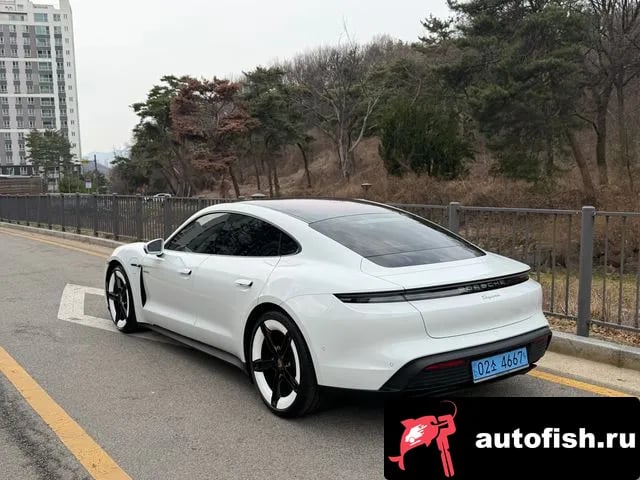 Porsche Taycan Taikan 2024 года - вид 2
